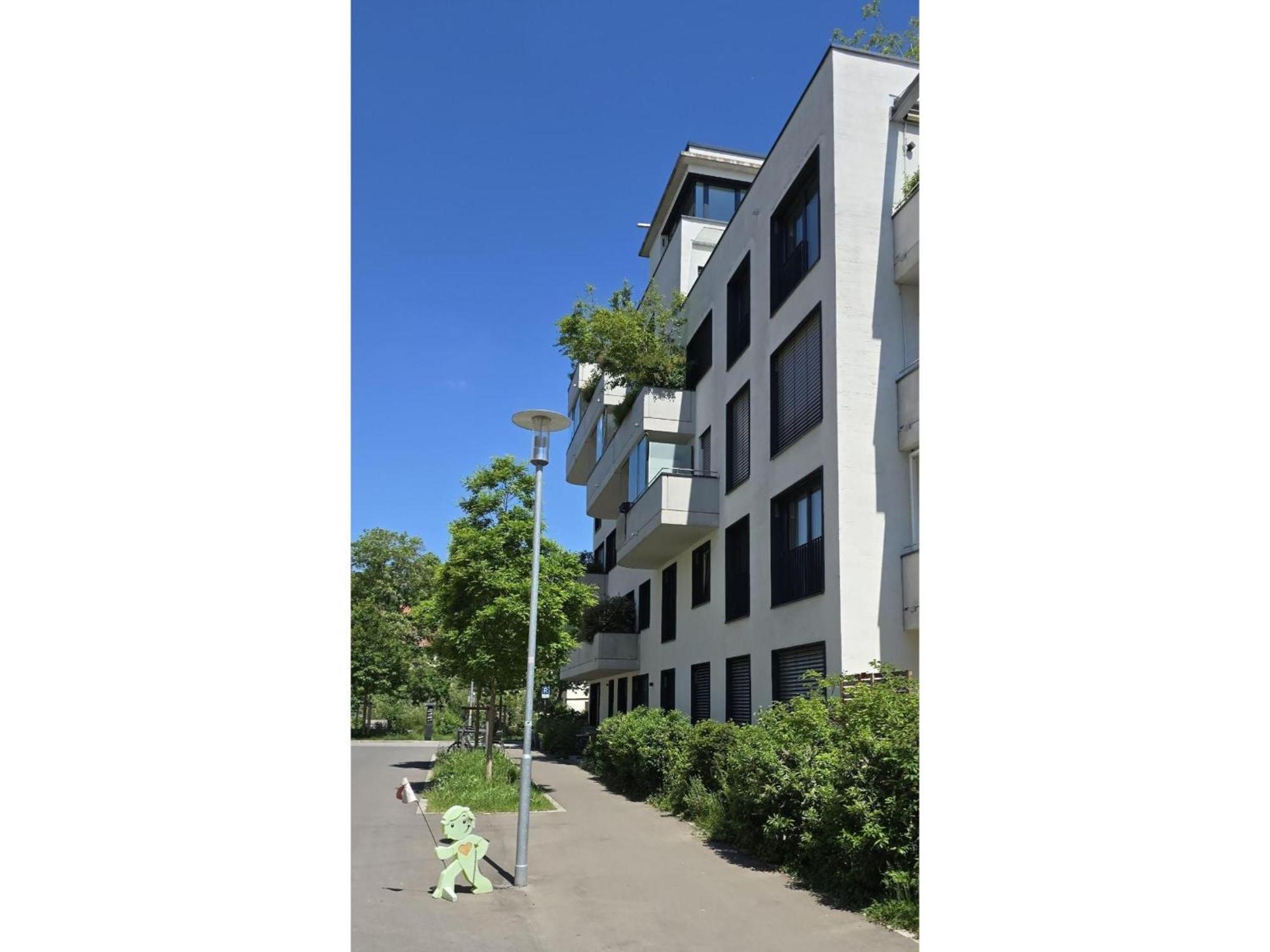 Stadtnahes Gaestezimmer Im Penthouse Bei Esi Tübingen Extérieur photo